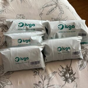 NWT IUGA Athletic workout lot - size M and S